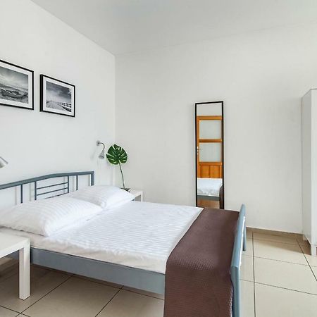 Sleepy3City Apartments Abrahama 16 Гдиня Екстериор снимка