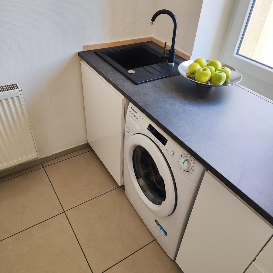 Sleepy3City Apartments Abrahama 16 Гдиня Екстериор снимка