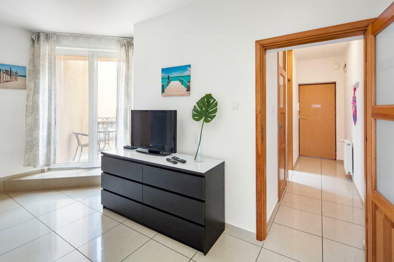 Sleepy3City Apartments Abrahama 16 Гдиня Екстериор снимка